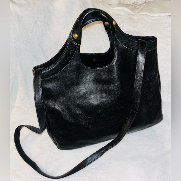 HOBO Handbags - HOBO Leather Shoulder Hangbag